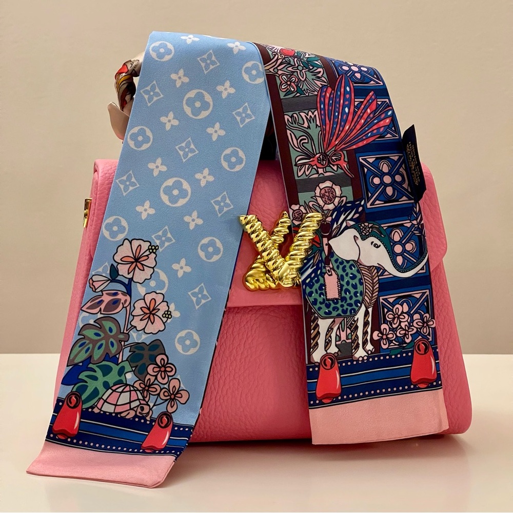 Big Twilly: Colorful Designer Silk Scarf - Picture 3 of 11